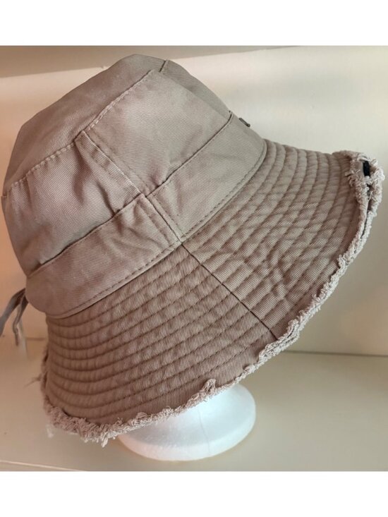 Women\'s Jacquemus Le Bob Artichat Beige Bucket Hat Classic & Versatile main image 8